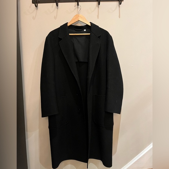 Uniqlo Coat - Picture 2 of 3